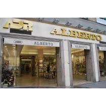 alberto_negozio.jpg